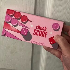 Benefit cheek score blush trio